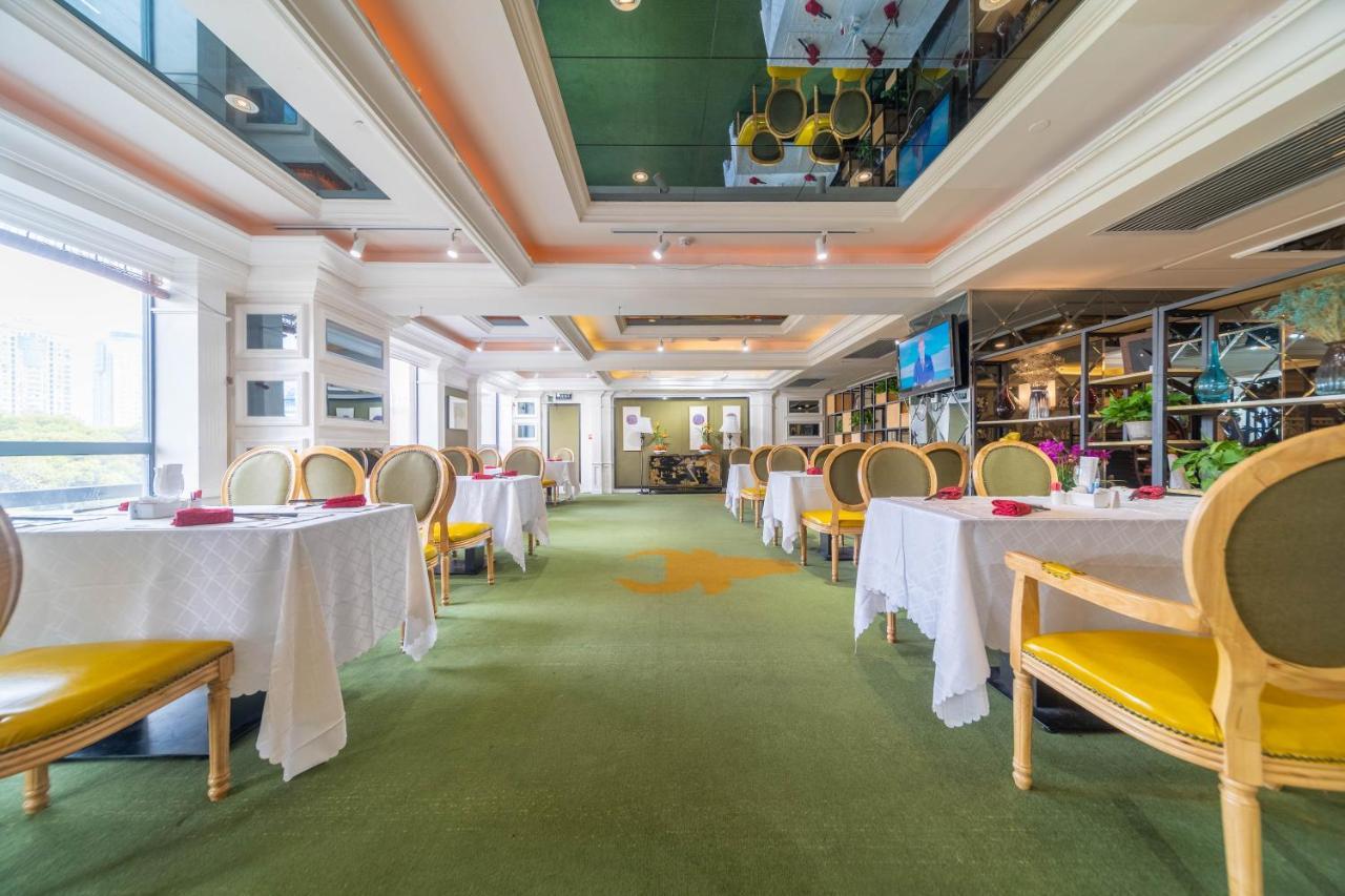 Ramada Yichang Hotel Екстер'єр фото