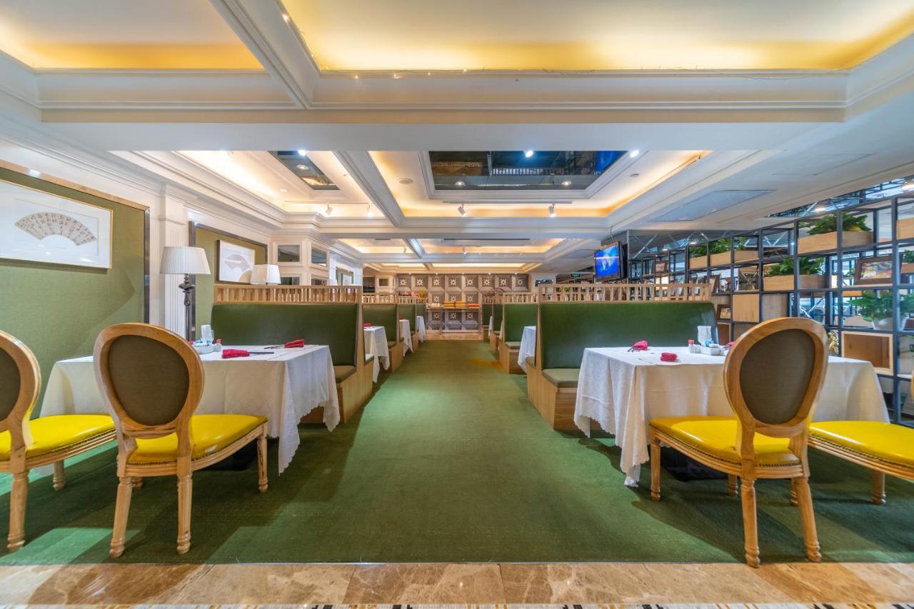 Ramada Yichang Hotel Екстер'єр фото